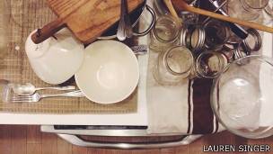 No hay envases de plástico en casa de Lauren Singer. No hay envases de plástico en casa de Lauren Singer.