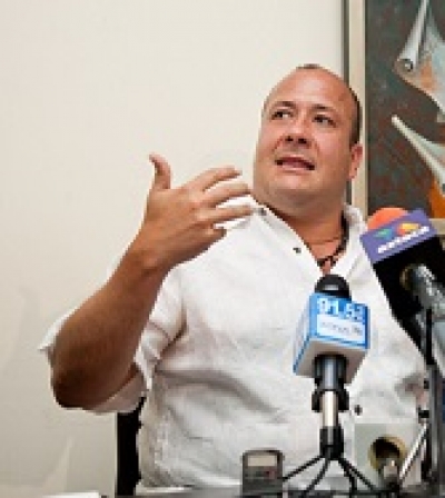 Enrique Alfaro 