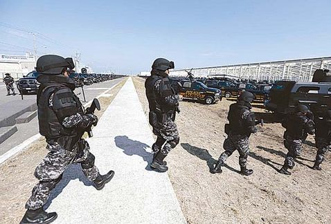 Comando arrebata un detenido a ministeriales