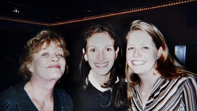 ABC Betty Lou Bremedus junto a sus hijas Julia y Nancy.