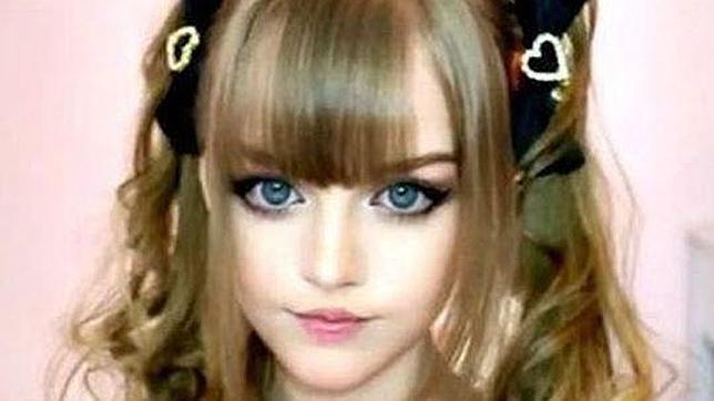 FACEBOOK Dakota Rose