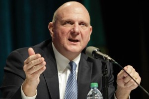 ACUERDO DE COMPRA. Steve Ballmer compraría a la franquicia de Los Angeles. (Foto: Reuters )