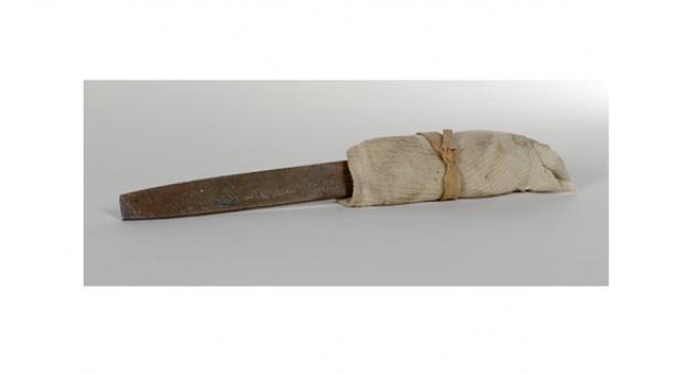 Un cuchillo fabricado con útiles de la cocina de la prisión. (Museo Alcatraz)