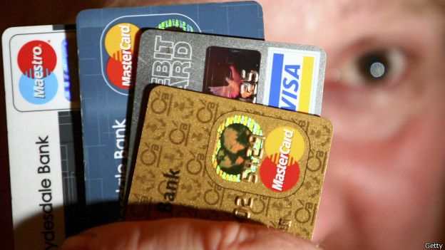 La mayor parte de los puntos los acumula al comprar con tarjetas de crédito. La mayor parte de los puntos los acumula al comprar con tarjetas de crédito.