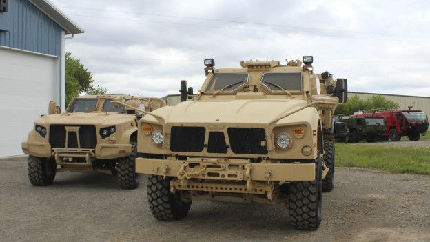 El JLTV busca proteger a las tropas de los explosivos improvisados.