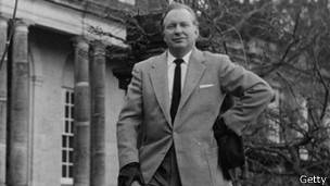 La Cienciología fue fundada en California en los años 50 por el escritor de libros de ciencia ficción L. Ron Hubbard.