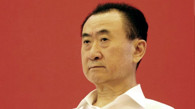 El hijo del hombre más rico de China, Wang Jianlin, ha recibido críticas por su comportamiento. El hijo del hombre más rico de China, Wang Jianlin, ha recibido críticas por su comportamiento.
