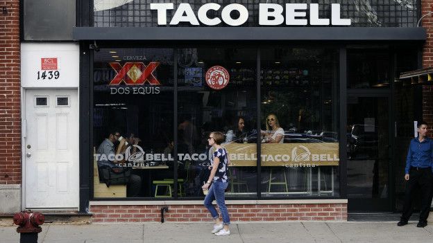 Taco Bell ha sido la última compañía en sumarse a la tendencia de huevos producidos fuera de jaula, y la que más rápido lo implementará.