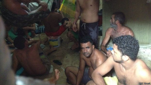 Hacinamiento dentro de una cárcel de Maranhão, Brasil. Hacinamiento dentro de una cárcel de Maranhão, Brasil.
