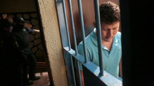 El 70% de las cárceles estatales son gobernadas por los presos: CNDH El 70% de las cárceles estatales son gobernadas por los presos: CNDH