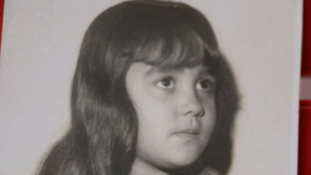 Oliveira en su niñez, antes de ser vendida por su abuela a un jefe del juego clandestino. (Foto cortesía de Raquel de Oliveira) Oliveira en su niñez, antes de ser vendida por su abuela a un jefe del juego clandestino. (Foto cortesía de Raquel de Oliveira)