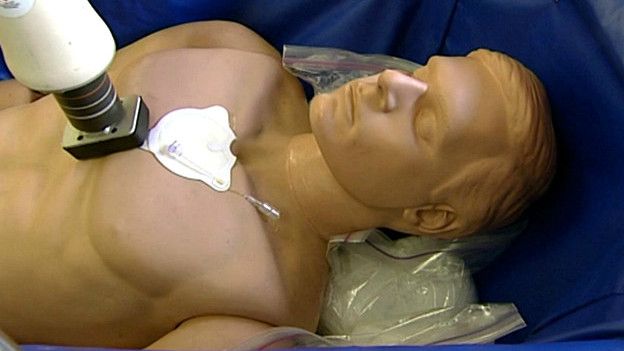Los pacientes se preservan con criónica a una temperatura de -196ºC. Los pacientes se preservan con criónica a una temperatura de -196ºC.