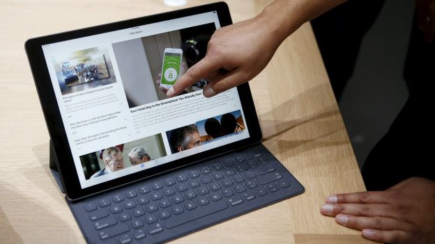La nueva iPad Pro llega con teclado y stylus. La nueva iPad Pro llega con teclado y stylus.