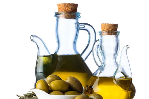 Los polifenoles del aceite de oliva virgen extra también son beneficiosos para nuestra flora intestinal. Los polifenoles del aceite de oliva virgen extra también son beneficiosos para nuestra flora intestinal.