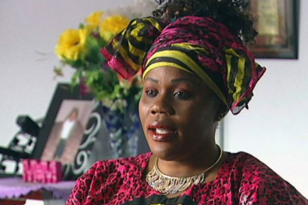 Noela vivía en Australia pero estaba de visita en su Burundi natal, con motivo del funeral de su madrastra. Noela vivía en Australia pero estaba de visita en su Burundi natal, con motivo del funeral de su madrastra.