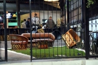 El hombre que resultó herido en el ataque fue llevado a un hospital privado después del ataque y murió al recibir atención médica
