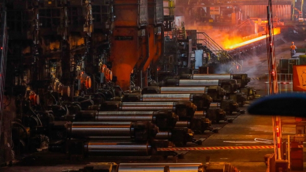 Bobinas metálicas en la planta siderúrgica de ArcelorMittal en Gante (Bélgica), el 22 de mayo de 2018.