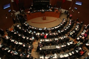 Sesión en el Senado.