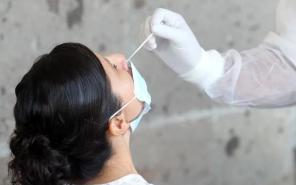 A medida que la situación evoluciona, las medidas preventivas como el uso de cubrebocas, el lavado frecuente de manos y la actualización de las vacunas continúan siendo fundamentales para proteger la salud pública y reducir la propagación del COVID-19.