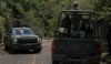 Militares matan a 6 migrantes al disparar contra una camioneta que evadió un control