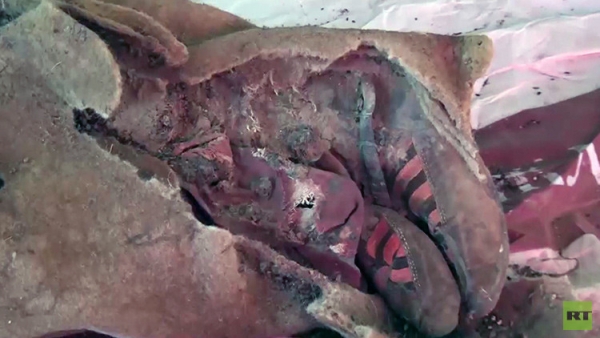 Una momia de 1,500 de años lleva unas Adidas (VIDEO)