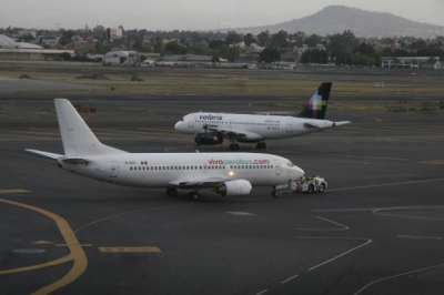 Avalan en México medidas pro pasajeros en aviones
