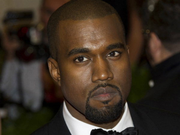 El material fue grabado poco antes de que Kanye comenzara a salir con Kim Kardashian