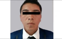 El pasado sábado, en una iglesia en Tultitlán, se llevaba a cabo una ceremonia nupcial cuando policías de la Fiscalía ingresaron y la interrumpieron para detener al novio.