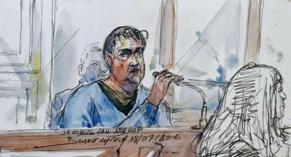 Un dibujo retrata a Jacobus Marinus Van Nierop durante el juicio. /