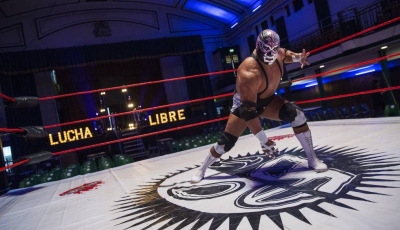 Silver King posa en York Hall, en Bethnal Green, Londres, en el verano de 2016.