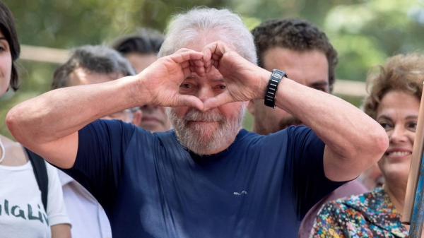 Fotografía de archivo fechada el 7 de abril de 2018, que muestra al expresidente brasileño Luiz Inácio Lula da Silva.