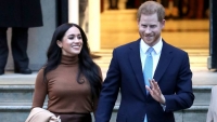 Meghan Markle y Enrique de Inglaterra, en la Casa de Canadá de Londres, el martes. En vídeo, los duques de Sussex se &#039;independizan&#039;.