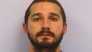 Shia LaBeouf después de ser arrestado en Austin, Texas
