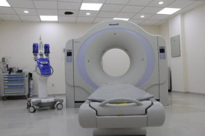 Se realiza una tomografía axial computarizada (TAC) y se brinda tratamiento en la primera hora del ingreso a los servicios de urgencias, informó el organismo.