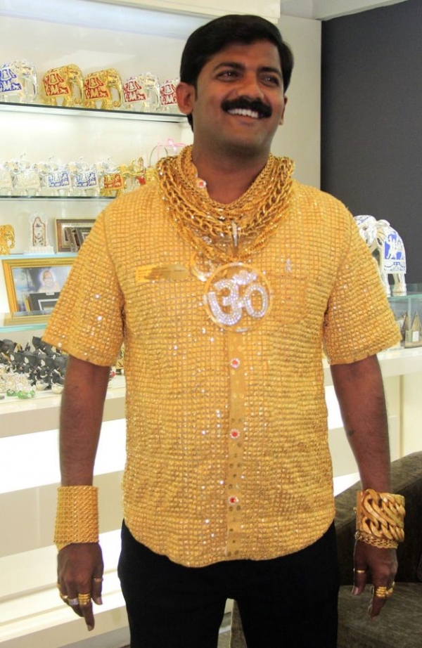 Phuge se vestía de oro muy a menudo.