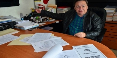 Puerto Vallarta: Toda una fichita, regidor “levantado” en Puerto Vallarta, revela revista “Grilla” de Tabasco