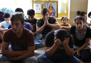 Cristianos iraquíes que huyeron de Mosul ante el avance del ISIS en un escuela de Erbil, en septiembre de 2014 Leer más: Oriente Medio empieza a quedarse sin cristianos.