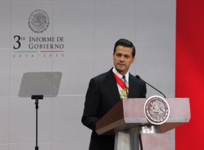 El presidente Enrique Peña Nieto en su mensaje desde Palacio Nacional.