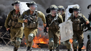 Tropas israelíes cometen una masacre en el campo de refugiados de Yenín