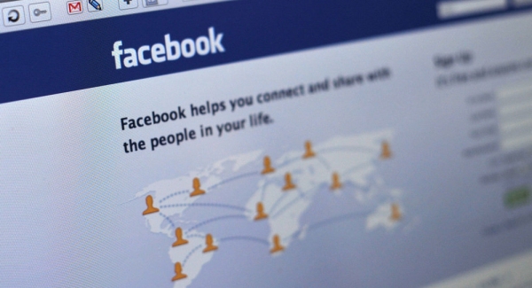 Las publicaciones de tu perfil de Facebook podrían impedirte la entrada a EEUU