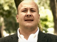 En un video subido a su página de Internet, Alfaro aclara que su patrimonio no es un secreto.