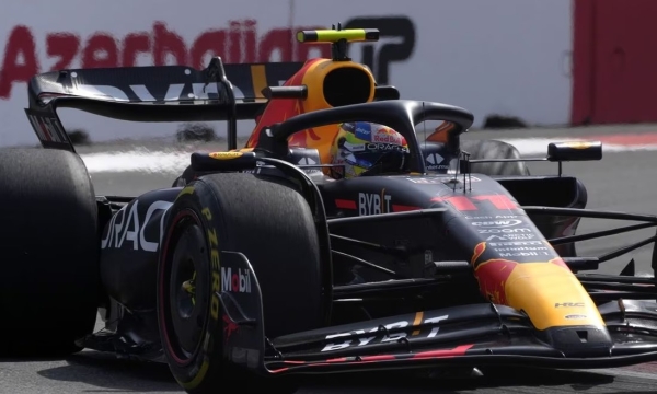Checo Pérez se proclama campeón del Gran Premio de Azerbaiyán