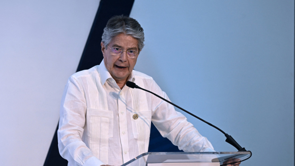 Guillermo Lasso durante una rueda de prensa celebrada en Santo Domingo (República Dominicana), el 25 de marzo de 2023.