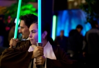 Seguidores de Star Wars reciben al elenco en el DF.