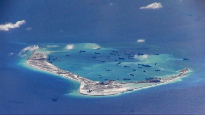 Buques chinos alrededor en las Islas Spratly en el Mar del Sur de China, el 21 de mayo de 2015.