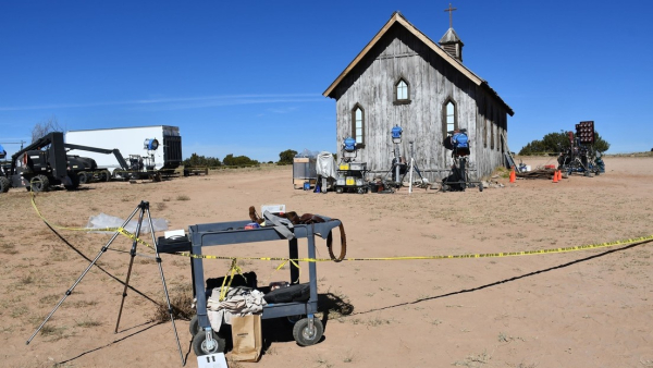 Dramáticas fotos del set de &#039;Rust&#039; donde Halyna Hutchins murió tiroteada.