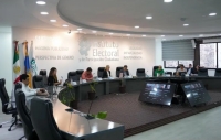 Como resultado, la mega alianza tendría mayoría legislativa con un total de 20 diputaciones en su favor.
