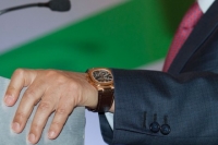 El reloj del líder nacional del PRI, César Camacho.