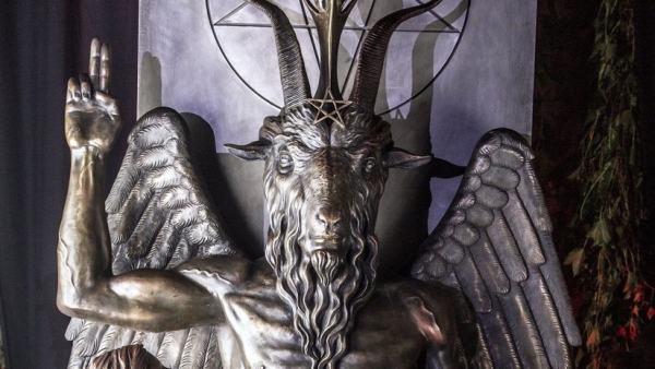 Estatua de Baphomet.
