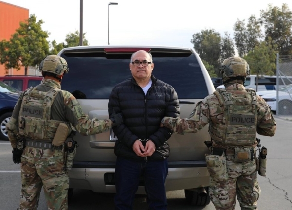 Después de 14 años tras las rejas en Estados Unidos, Osiel Cárdenas Guillén, ciudadano mexicano y ex líder del Cártel del Golfo y Los Zetas, ha sido devuelto a México.